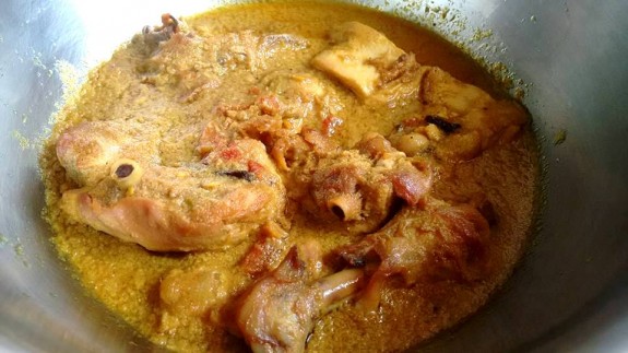 Kosha Murgir Mangsho