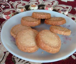 Eggless Sesame Seed Cookies