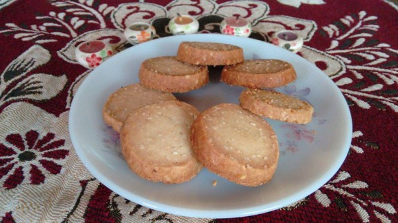 Eggless Sesame Seed Cookies